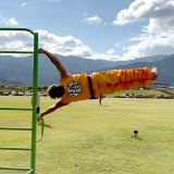 孫悟空に憧れ“舞空術”を習得するMASATOさん