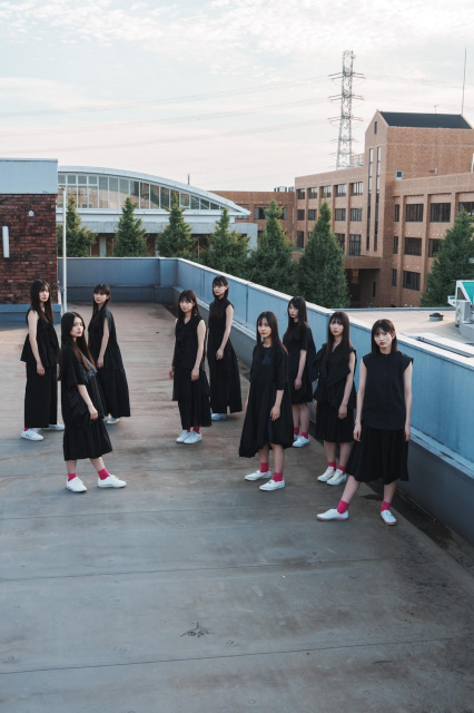 「B.L.T.2025年11月号」（東京ニュース通信社刊）撮影／HIROKAZU