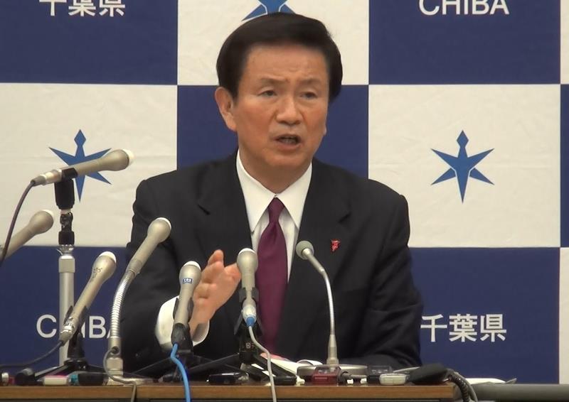 「感染拡大防止する非常に重大な局面。県民一人一人に協力を求める」と呼び掛けた森田健作知事＝昨年１２月、千葉県庁