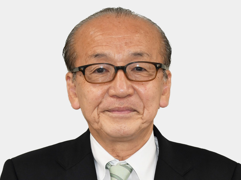 小泉一成氏