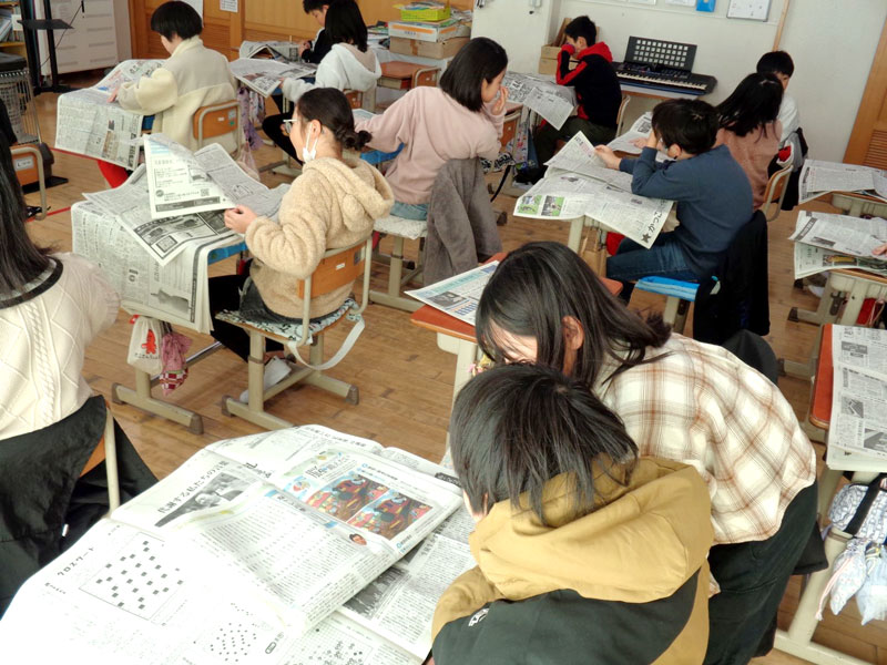匝瑳市立豊栄小学校のＮＩＥ活動