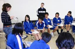 外国語指導助手の来日辞退が続出
