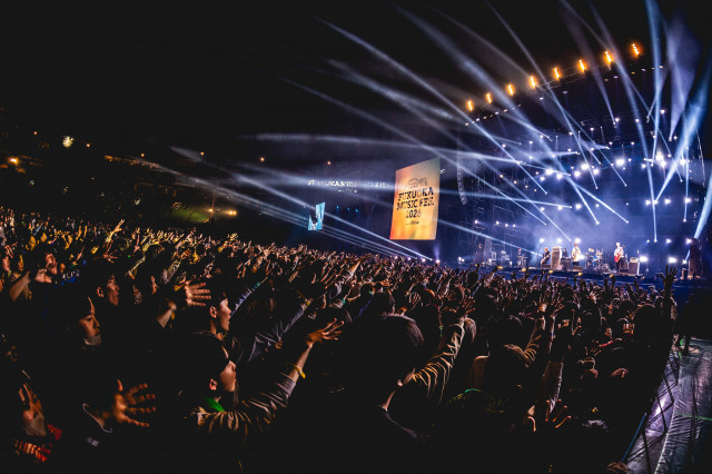 BLUE ENCOUNT  Photo by 渡邉一生