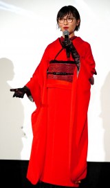 真っ赤な着物で自身を表現したSUZUKA （C）ORICON NewS inc.