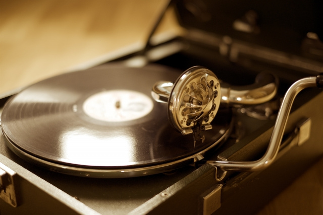 レコードプレーヤー