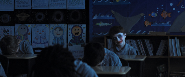 映画『WEAPONS／ウェポンズ』ブルーレイ＆DVDは3月18日発売（C）2025 WARNER BROS. ENTERTAINMENT INC. AND DOMAIN PICTURES, LLC. ALL RIGHTS RESERVED.