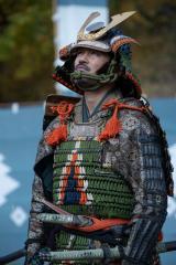 石成友通／阿部亮平（C）NHK