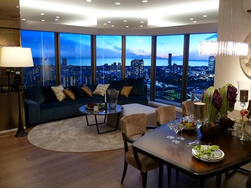 高層マンション３１階を想定した１０６平方メートルタイプのモデルルーム＝千葉市美浜区