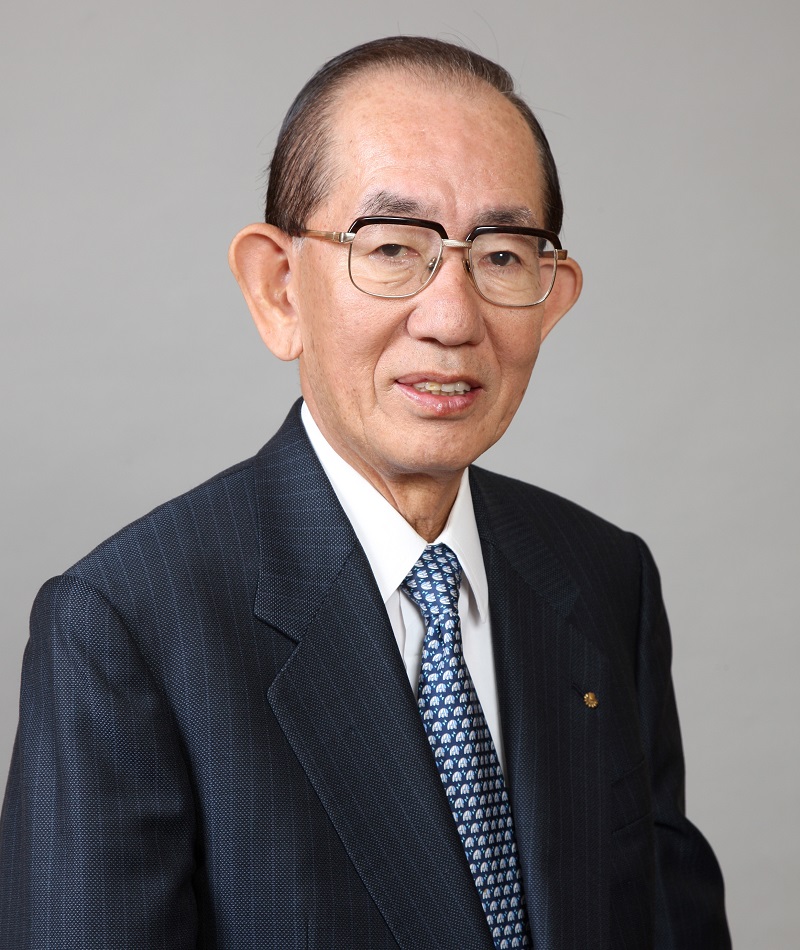 石井俊昭氏