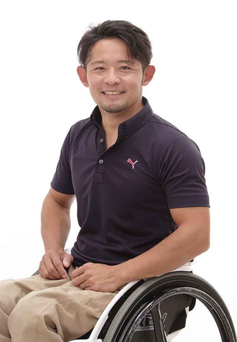 花岡伸和さん(共同)
