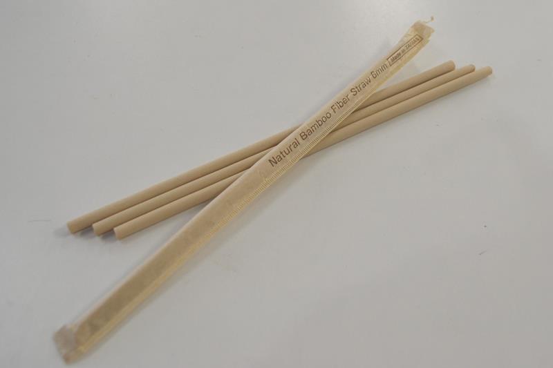 千葉大学西千葉キャンパスの売店３店舗で新たに導入した１本５円の竹製ストロー