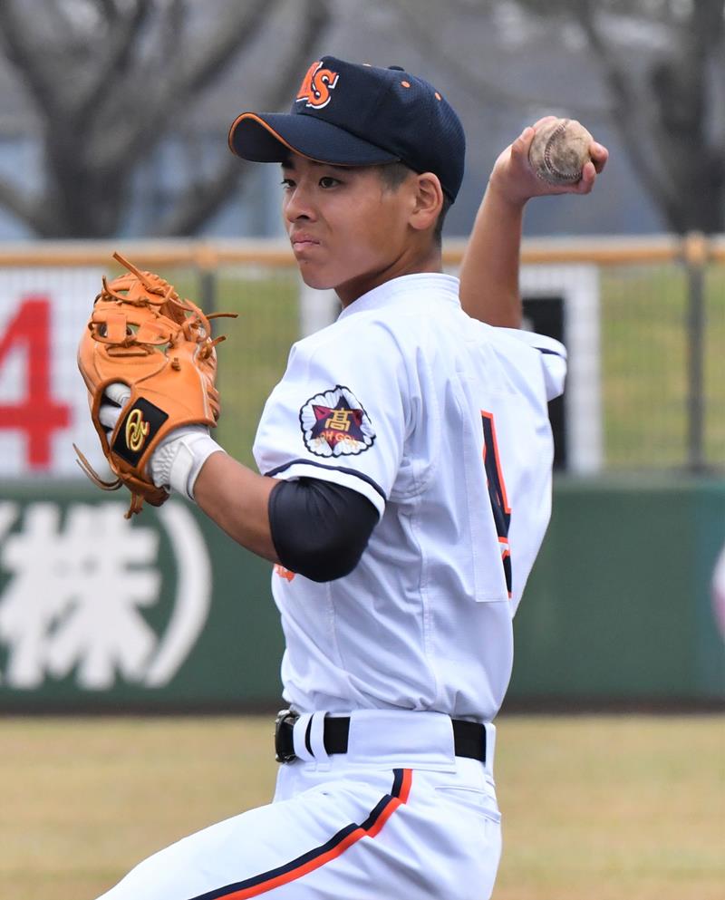 日本一」へ挑戦 木更津総合選手紹介（2） 朝倉 暖・菊地 弘樹・空
