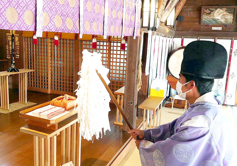 八剣八幡神社(木更津市)でご祈祷済みの「合格祈願」紙札も同封される