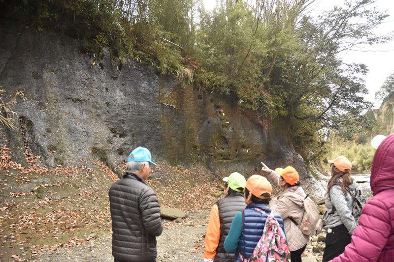 市原市田淵の地磁気逆転地層(千葉セクション)が、日本初のGSSPに認定。地質時代区分の名称が「チバニアン」に決まった