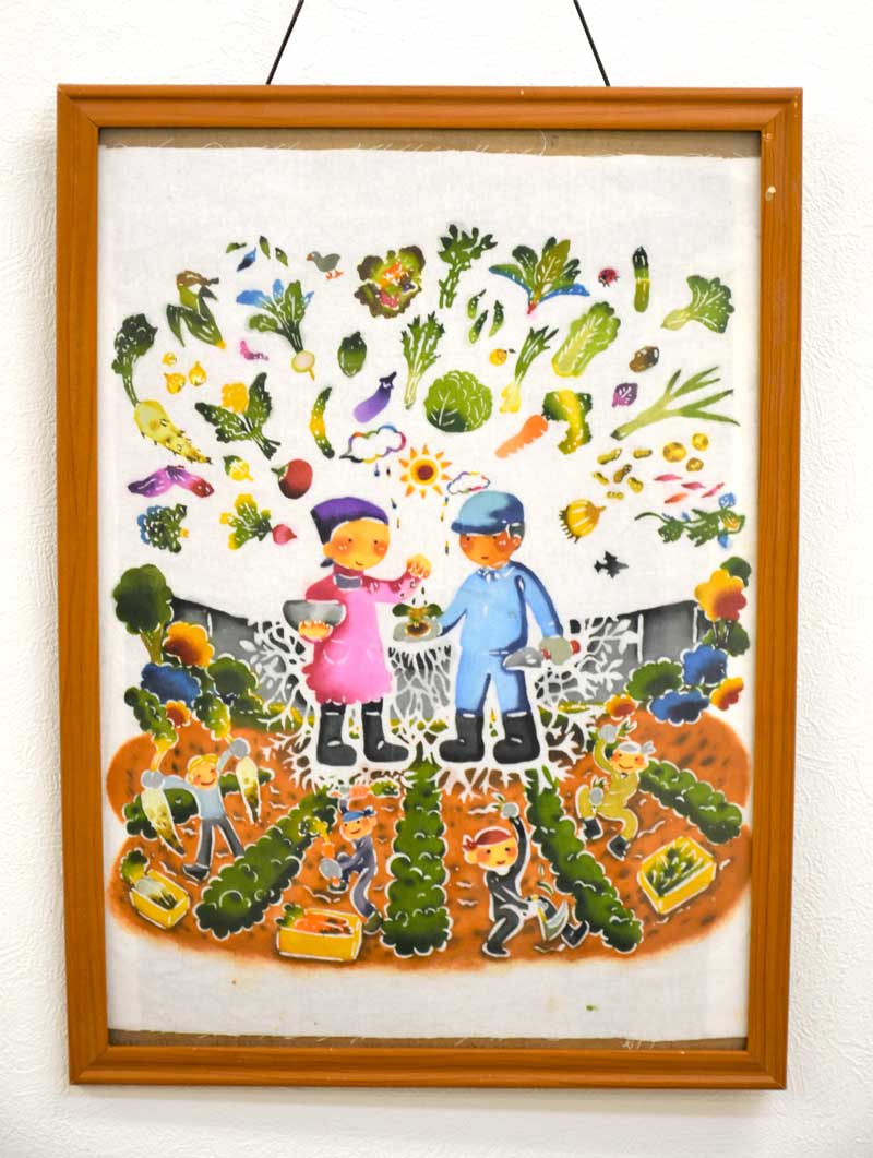 成田空港近くで営農する農家を描いた作品