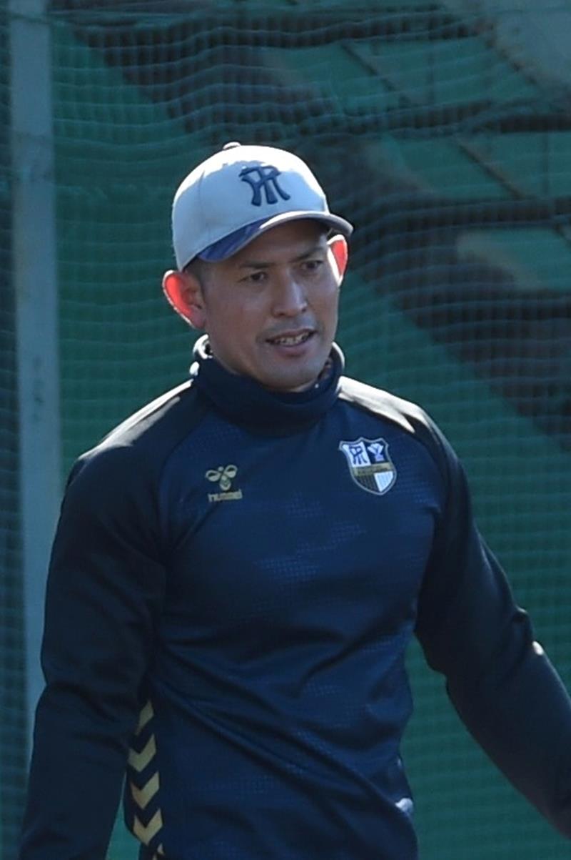 常葉大菊川の石岡諒哉監督（静岡新聞社提供）