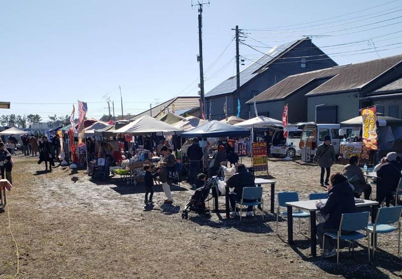 「いすみ楽市」の様子（鈴木さん提供）