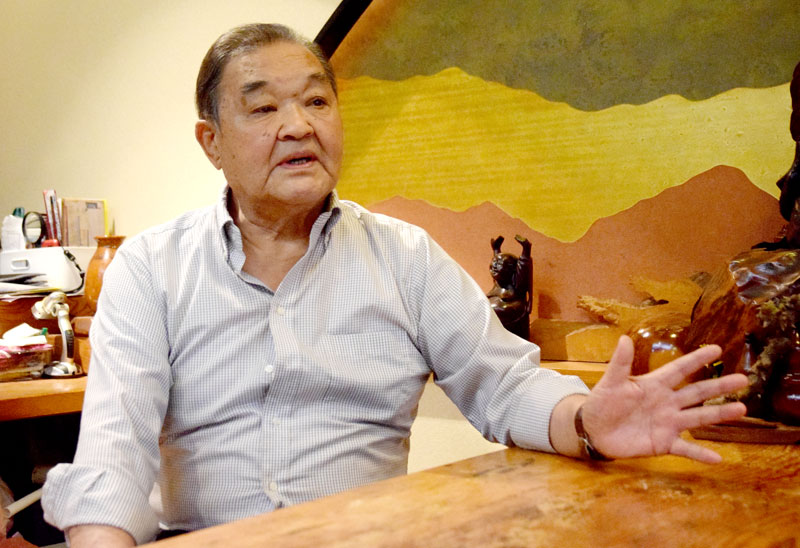 条例改正の効果に疑問を呈する県飲食業生活衛生同業組合の小山内理事長＝市川市