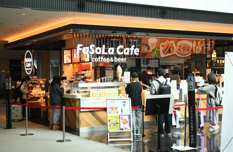 新会社プラスナリタラボが県産品を材料にした料理を提供する予定のカフェ＝成田空港出国手続き後エリア