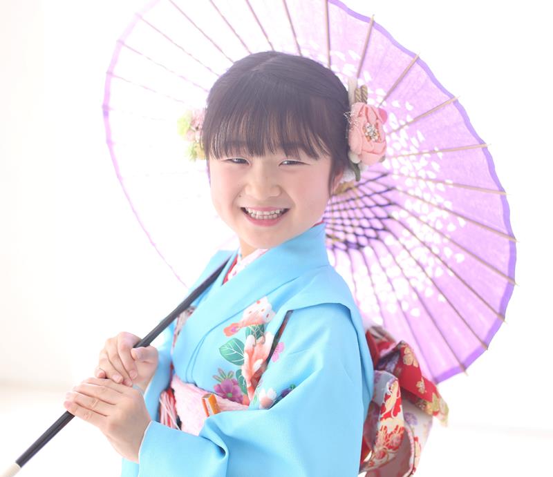 ２０１９年４月に撮影された小倉美咲さん（とも子さん提供）