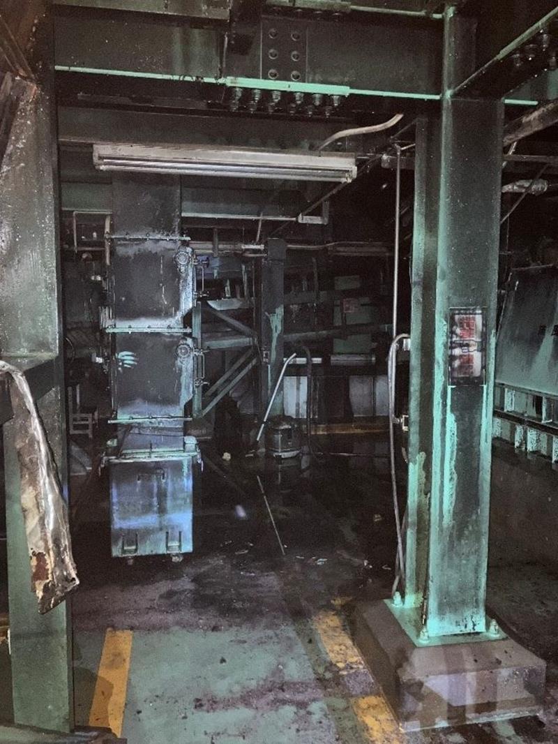 ６月下旬に発生した火災で損傷した粗大ごみ処理施設の内部（東金市外三市町清掃組合提供）