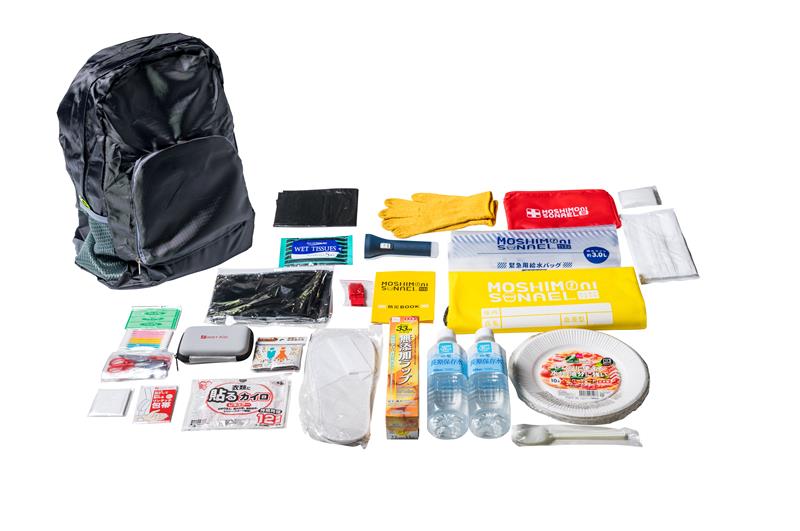 石井食品が販売を始めた防災セット（石井食品提供）