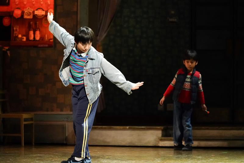 抜群の運動神経とメリハリの効いた台詞が持ち味のビリー役の春山嘉夢一(はるやま・かむい)。撮影=田中亜紀