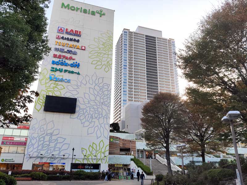 ＪＲ津田沼駅南口付近＝２０２３年