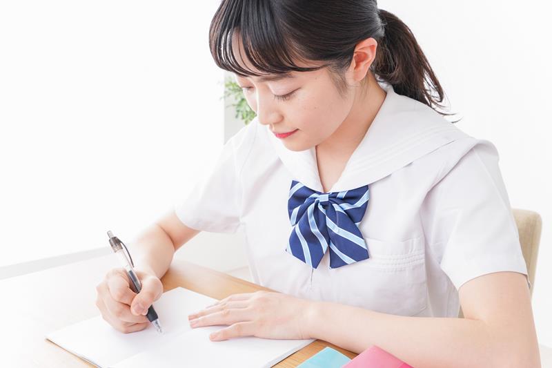 高校入試で志望校合格へ！定期テスト対策と合格力を鍛える　【合格への助走　市進受験ナビ】