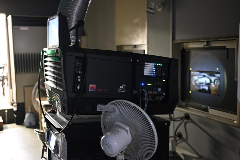 1992年から使っている映写機は老朽化が進んでいる