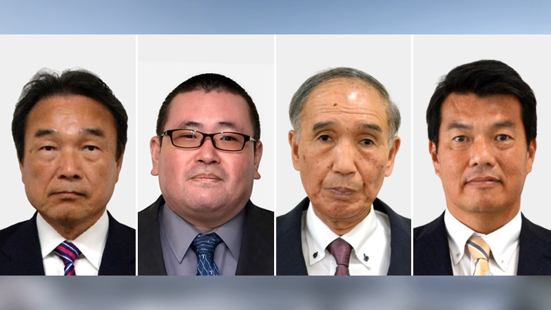 （左から届け出順）御園生浩士氏、半杭利治氏、小坂泰久氏、金塚学氏