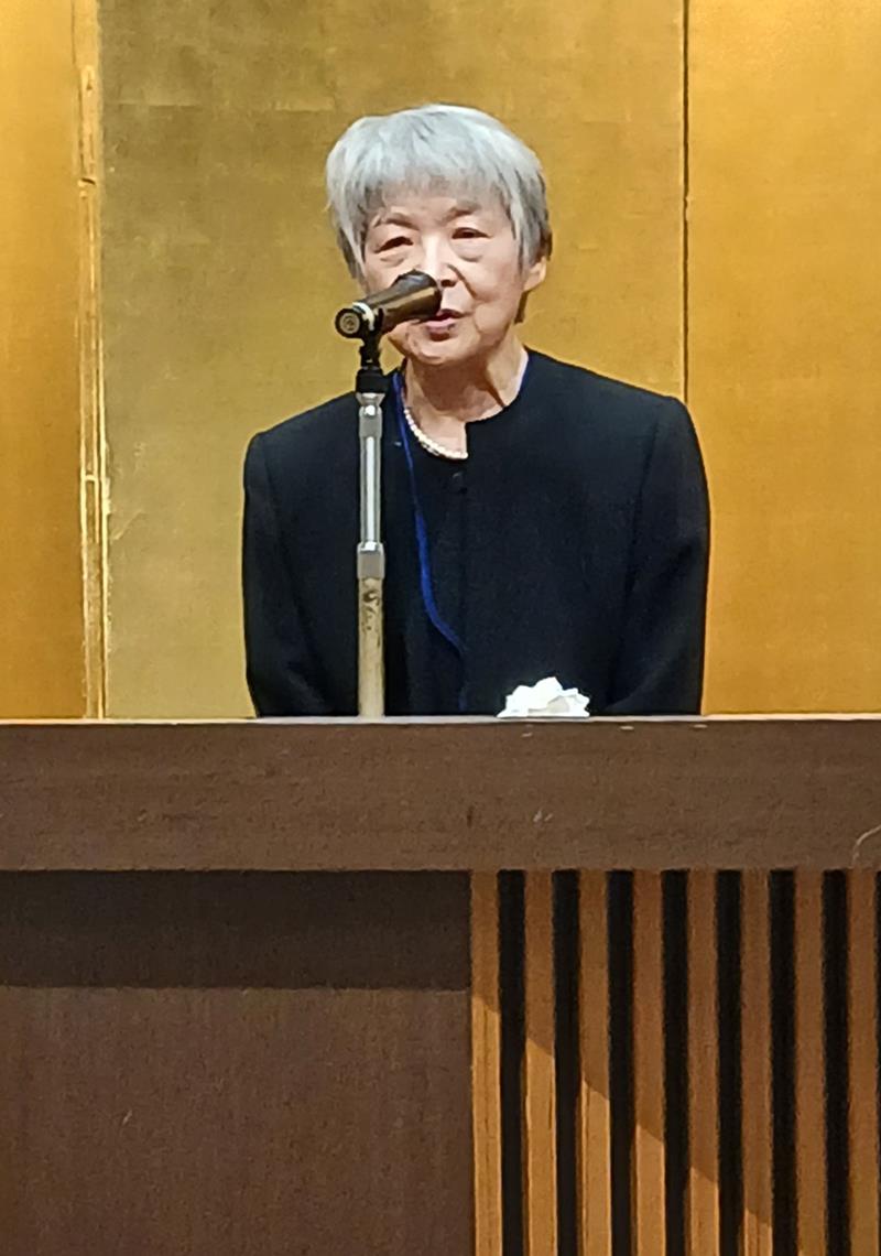 あいさつする杉崎会長＝千葉市中央区