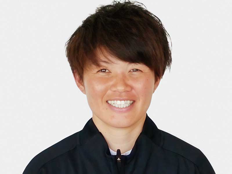 落合恵新監督（（Ｃ）ＥＬＦＥＮ）