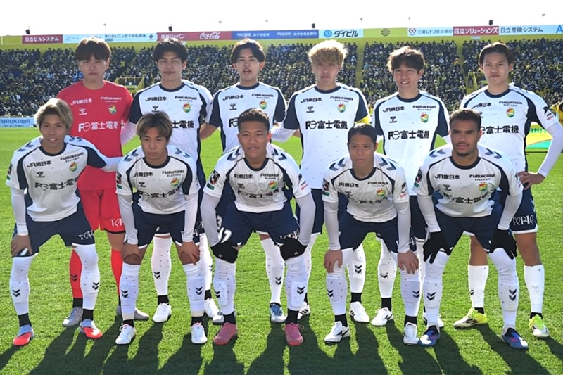 ７日に百年構想リーグの開幕戦に臨むジェフ千葉イレブン＝１月、三協Ｆ柏
