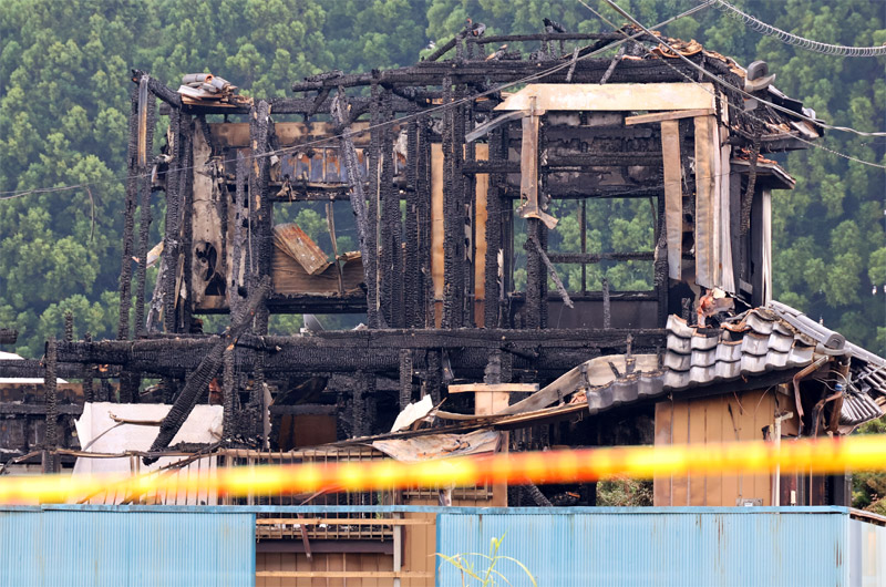 千葉県八街市住宅火災で4人の遺体 周辺住民動揺「ショック」 火柱高く