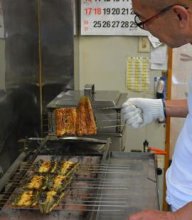 佐原に漂う香ばしい匂い　土用の丑の日　うなぎ料理に舌鼓　香取