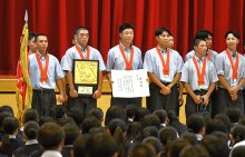 「甲子園でも一戦必勝」　高校野球、拓大紅陵高で壮行会　生徒、活躍願いエール