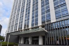 病院エレベーターで入院患者にキスか　７４歳男、不同意わいせつ容疑で逮捕　千葉県警